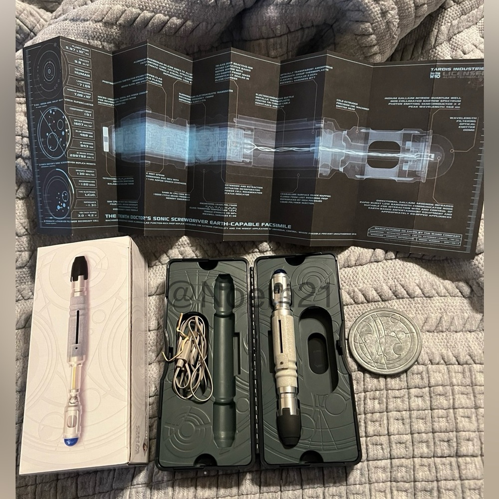 Doctor Who 10th Doctor (David Tennant) Sonic Screwdriver Universal Remote